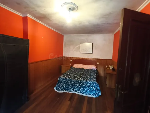 Casa y negocio en Mera de Arriba, Ortigueira. — 5