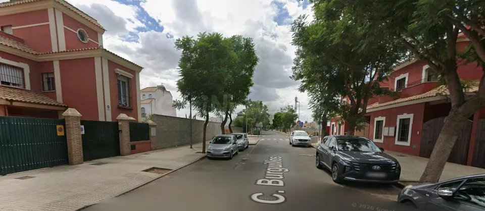 CASA EN BRENES