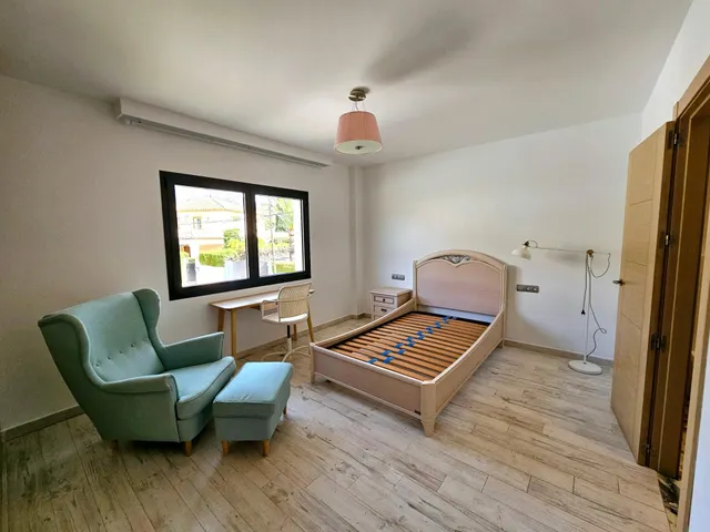 Excepcional villa independiente con piscina privada cerca del centro de Marbella – alquiler de larga temporada — 27