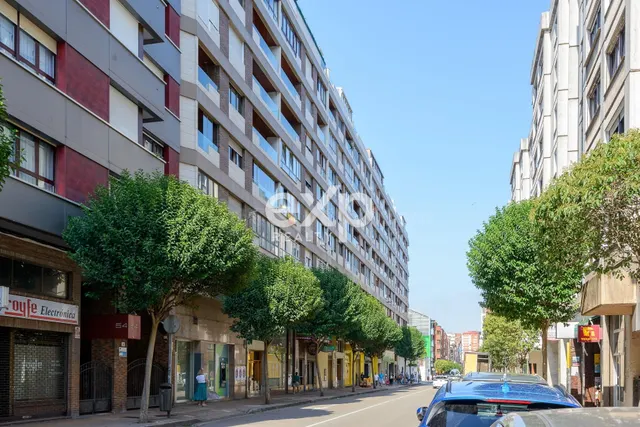 Piso en venta en Avenida de Portugal 52 – Gijón (Asturias) - foto 2