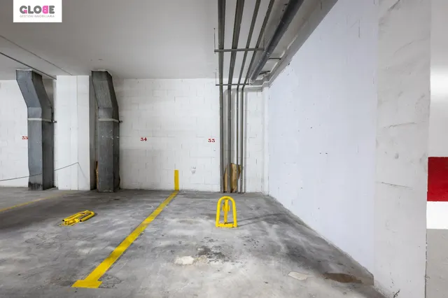 En venta una plaza de garaje en Villarejo. — 16