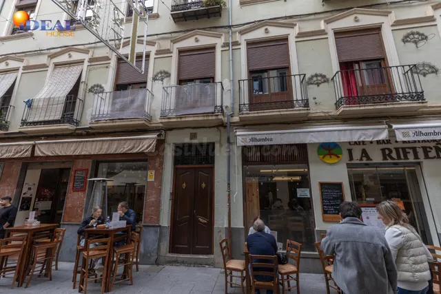 ¡Oportunidad única en el corazón de Granada! - foto 3