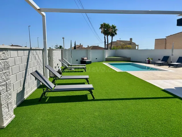 Espectacular villa independiente completamente reformada con - foto 5