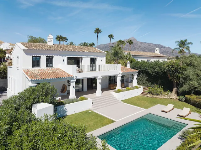 Chalet 5 habitaciones 508m² en venta - Marbella - foto 2