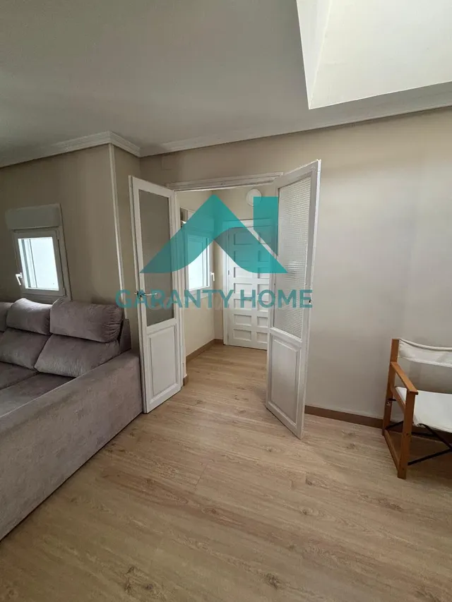 ¡PISO REFORMADO EN VENTA EN PLAZA DE SANTIAGO, CÁCERES! — 3