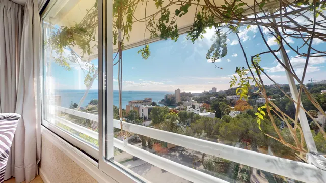 Amplio piso con vistas al mar en Cas Català a 100 m de la playa — 14