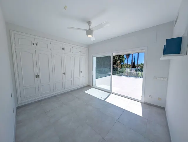 Chalet 5 habitaciones 583m² en venta - Marbella — 37
