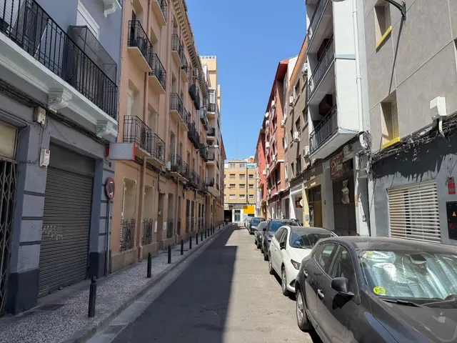 Local comercial en alquiler en Calle Borao. Zaragoza — 18