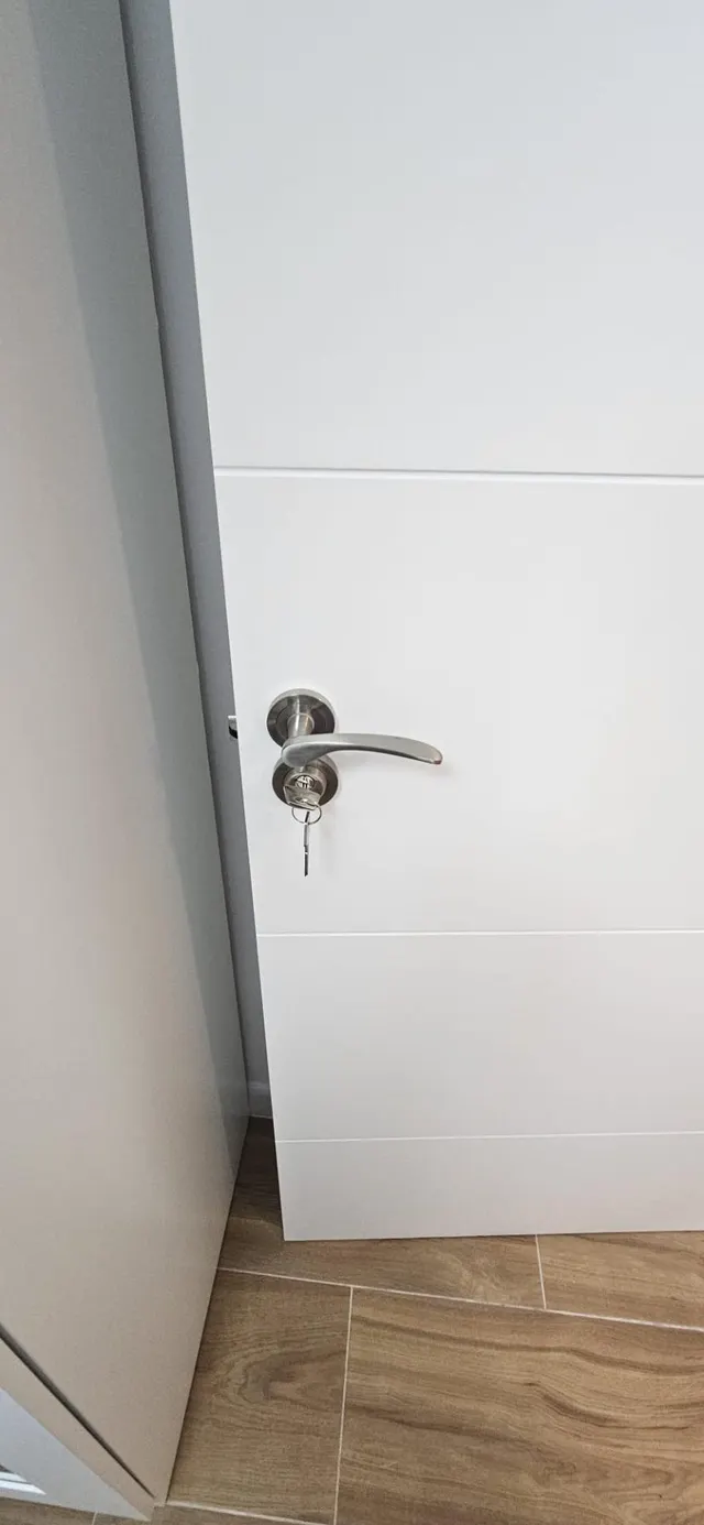 Se alquila magnífico piso completamente reformado y a estrenar en la zona El Juncal ,  para estudiantes. — 19