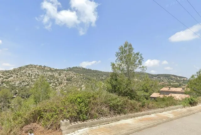 SE VENDE TERRENO URBANO EN OLESA DE BONESVALLS — 3