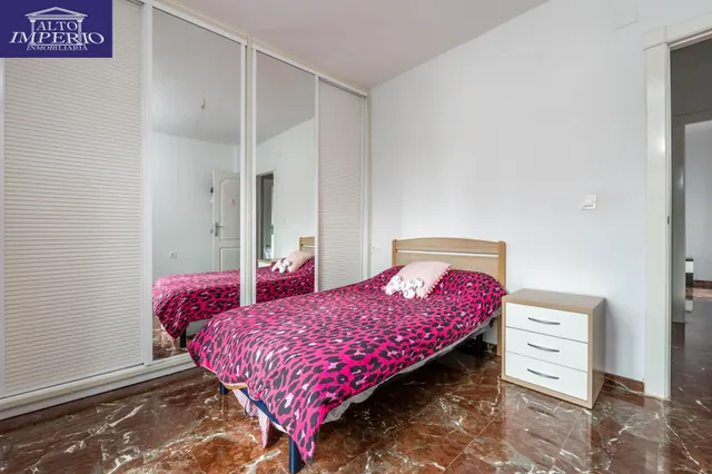 Encantadora Casa Reformada en Ogijares con Vistas y Espacios para Disfrutar — 27