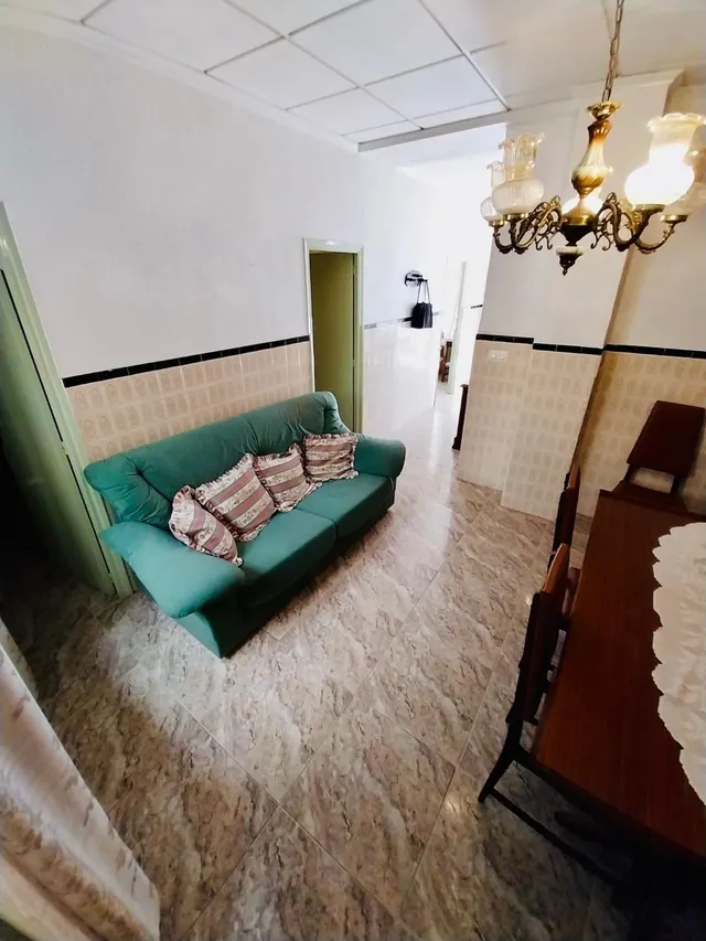 Céntrica casa unifamiliar parcialmente reformada en Guardamar — 6