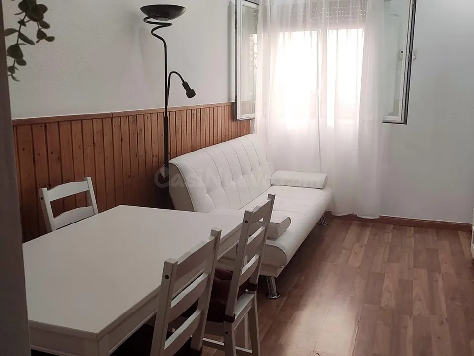 En venta acogedor piso en rentabilidad en puerta del ángel Madrid  