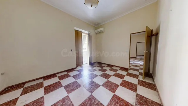 Piso en el centro de Jerez con garaje! - foto 4