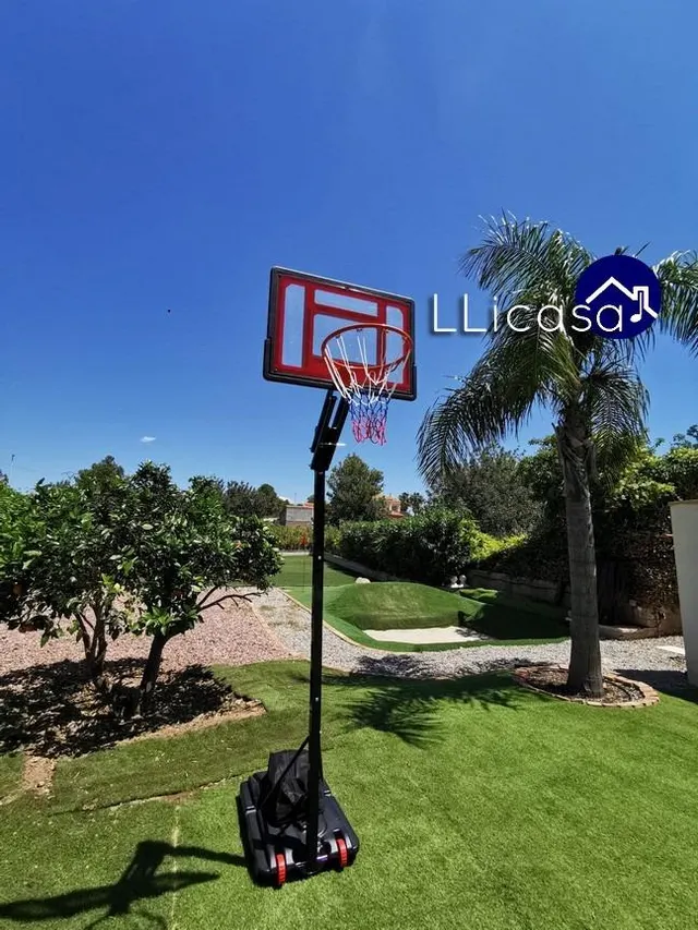 Chalet independiente en venta en urbanización de Llíria — 37