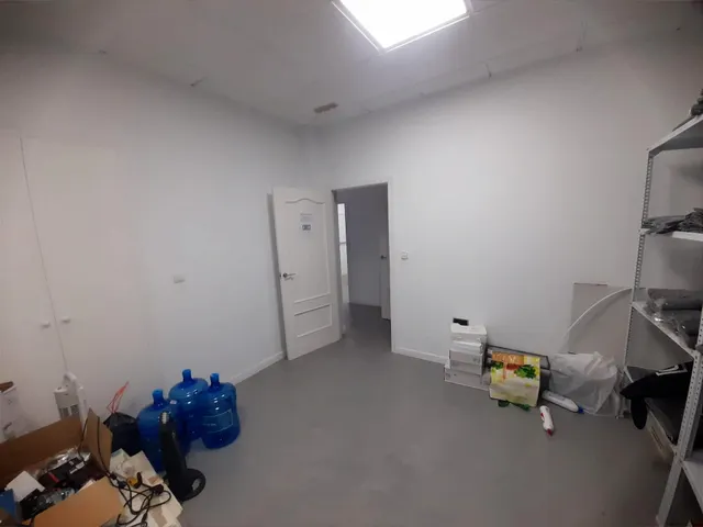 Local oficina a pie de calle con 4 estancias — 7