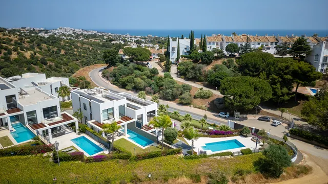 Adosado 5 habitaciones 305m² en venta - Marbella - foto 2