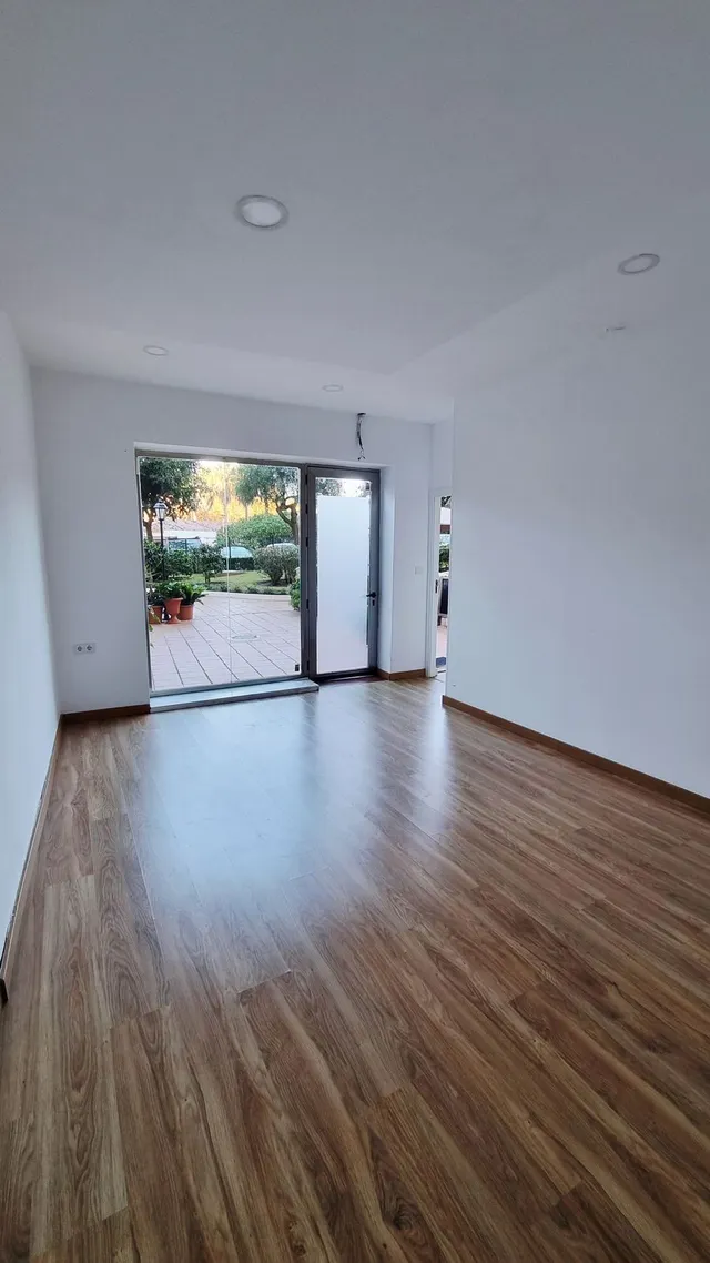 Local comercial 76m² en venta - Marbella — 12
