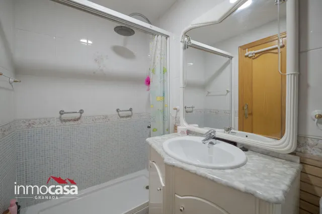 Casa/Chalet en Maracena a 1 minuto del metro — 37