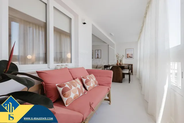INCREÍBLE APARTAMENTO A PIE DE PLAYA, TOTALMENTE REFORMADO! — 4