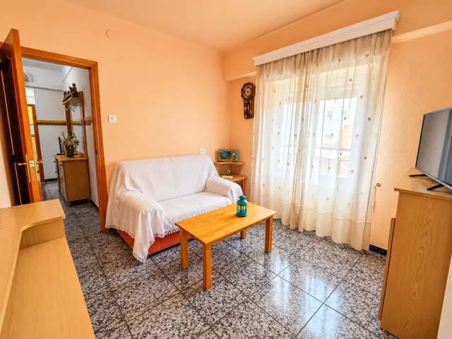 Piso 4 habitaciones 88m² en venta - Casco urbano — 18