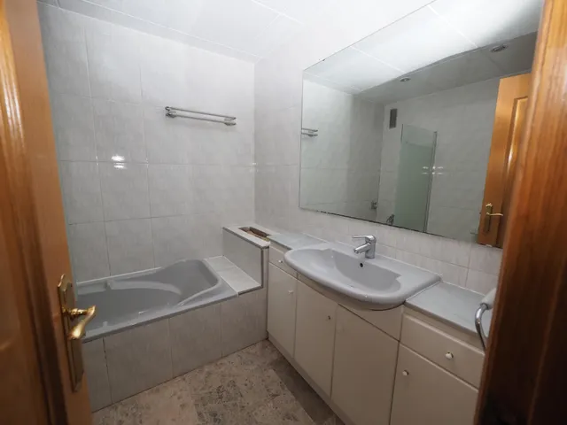 SE VENDE CASA ADOSADA EN RUBI, ZONA MERCAT — 15