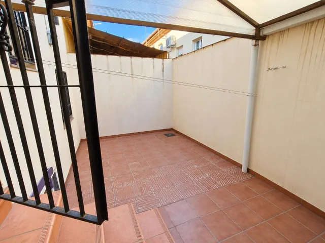 Magnífica casa adosada en Alhendín con gran cochera y patio — 17