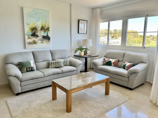 Apartamento 3 habitaciones 100m² en alquiler - Baviera golf - foto 2