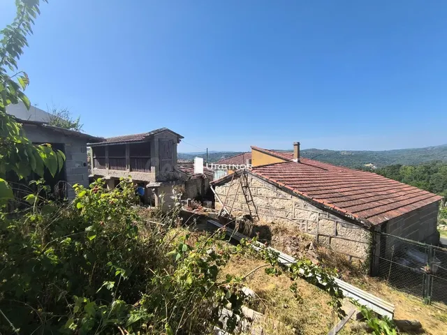 Complejo Rural, con gran potencial de desarrollo , en A MERCA. — 4
