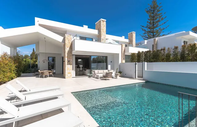 Chalet 5 habitaciones 488m² en venta - Marbella