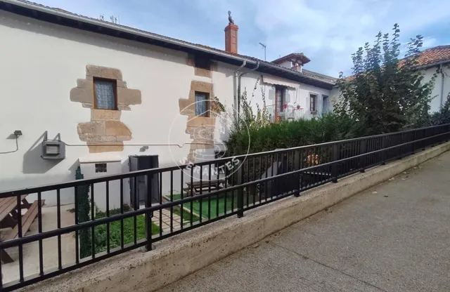 Local con jardín y múltiples posibilidades en Irurtzun — 7