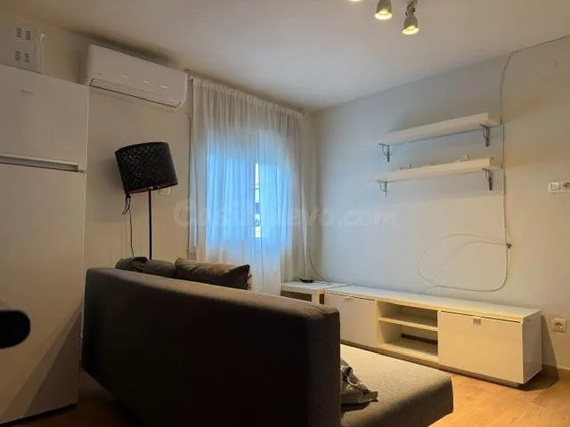 Alquiler de apartamento en el centro de Murcia, zona platerí - foto 5