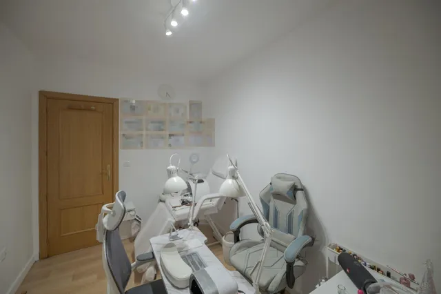 Una vivienda ideal con 2 dormitorios tanto para vivir con total comodidad en planta baja y sin barreras como para inversión segura. ¡Lista para entrar a disfrutar! En Churriana de la Vega. — 8