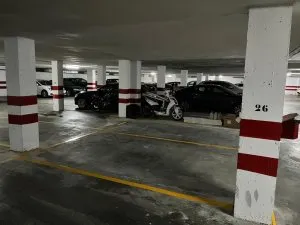 ¡ SE VENDE PLAZA DE GARAJE CÉNTRICA Y OPCIONAL OTRA CONTIGUA! — 5