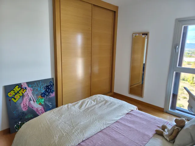 Amplio y Luminoso Piso en La Rosaleda, Ponferrada - €169.000 — 20