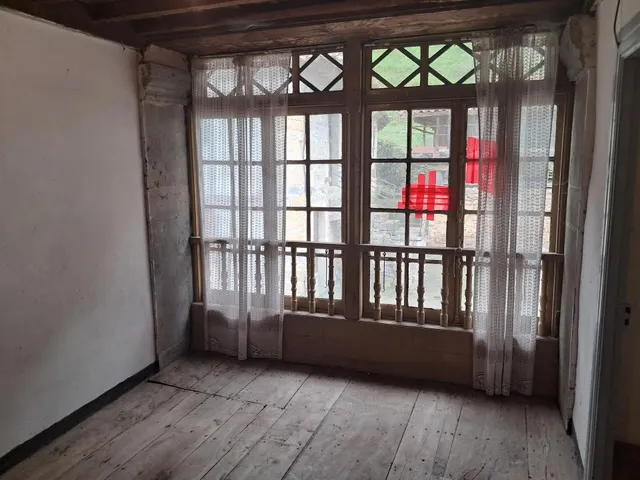 CASA DE PIEDRA EN ZONA RURAL — 18