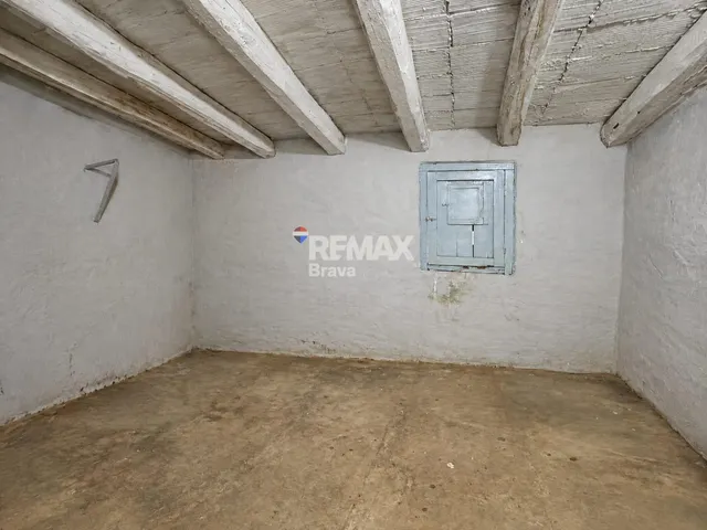 Sarrià de Ter (Girona) | Masía tradicional catalana para rehabilitar con finca rústica de 7.878 m2 — 29