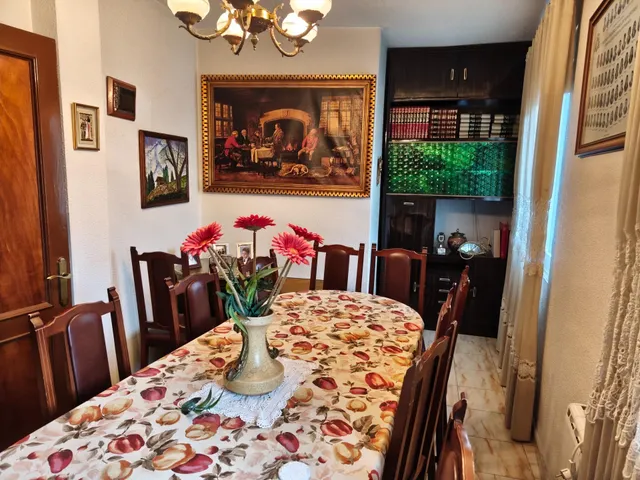 Amplia Casa Solar en Cuatrovientos, Ponferrada - €139.000 — 23