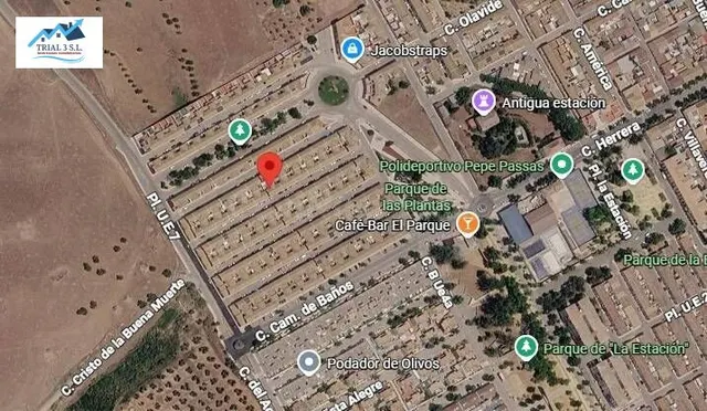 VENTA DE CASA EN LA CAROLINA. — 2