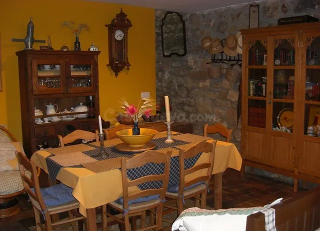 VENTA CASA EN PLENA NATURALEZA. VILLALUENGA — 5