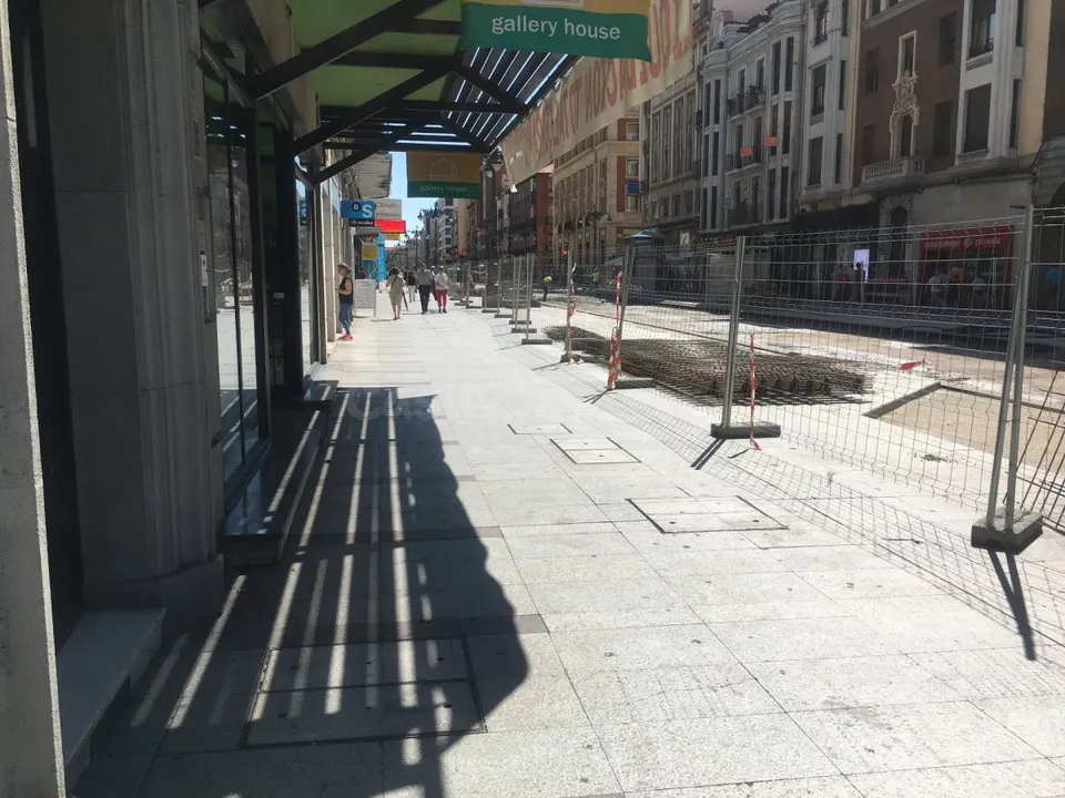 Se alquila Local comercial en Ordoño II