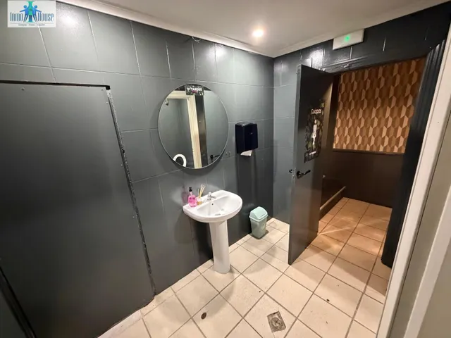 LOCAL EN VENTA CALLE MAYOR — 9