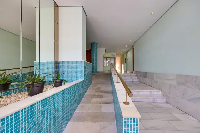 Apartamento de 2 dormitorios con piscina comunitaria en Torrevieja — 36