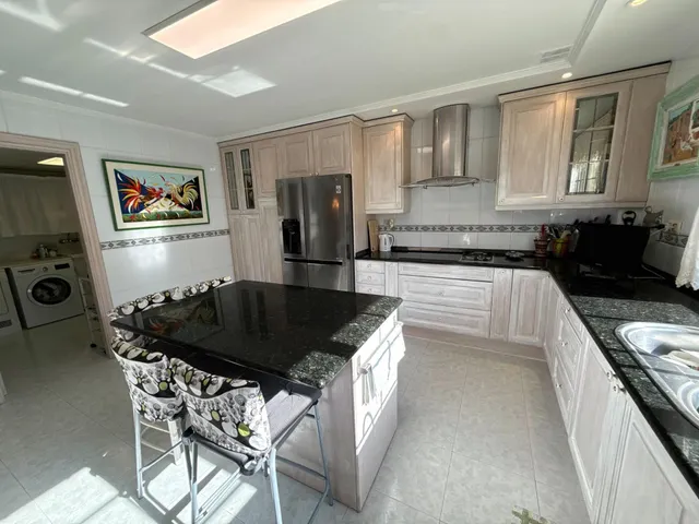 Chalet 8 habitaciones 495m² en venta - Casetas - Garrapinillos - Monzalbarba — 26