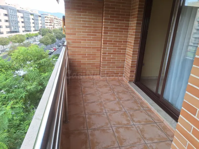 ALQUILER EN CAÑITO BAZAN - foto 2