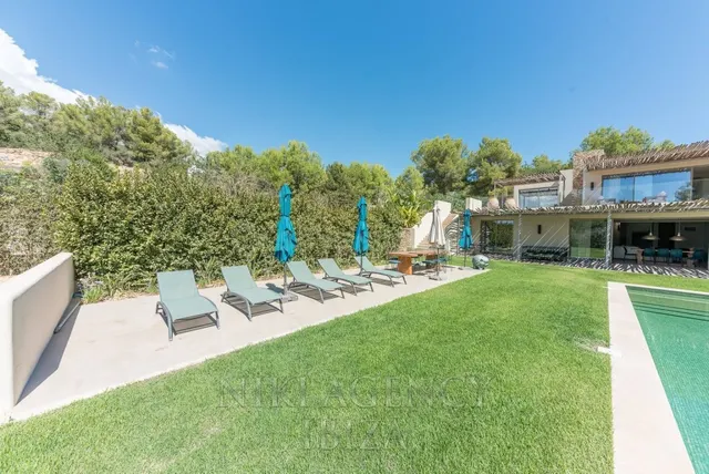Casa-Chalet en Venta en Santa Eularia Des Riu Baleares - foto 3