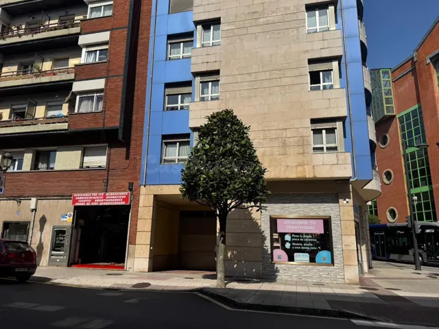 Garaje + trastero en zona Milán (Oviedo) – Alta demanda y ex - foto 2