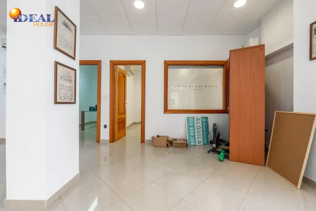 LOCAL ARABIAL-RECOLETOS — 8