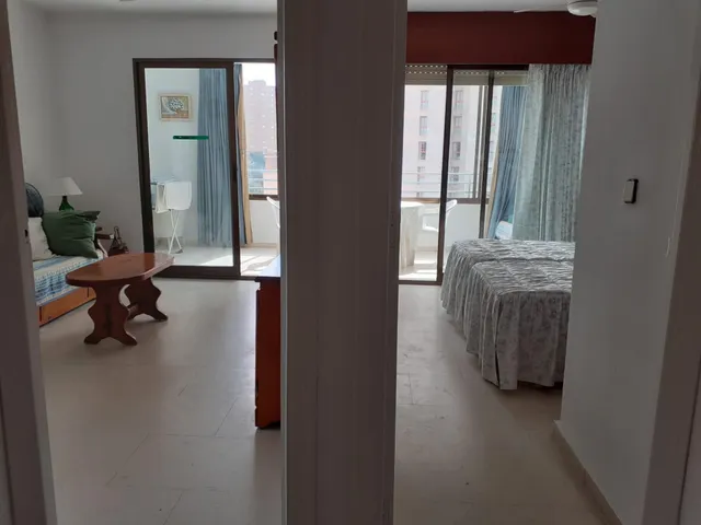 Alquiler temporada junio, julio,agosto y sept. apartamento 2 dormitorios 1 baño en la Cala con wifi — 3
