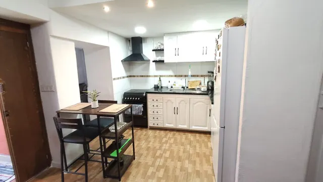 Casa reformada con terraza, finca de 750 m2 y cuadra, con vistas al Aramo — Morcín — 20